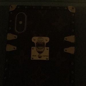 Meet your Posher, Viviane